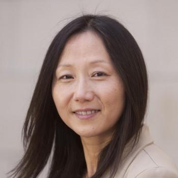 Portrait of Zhenan Bao